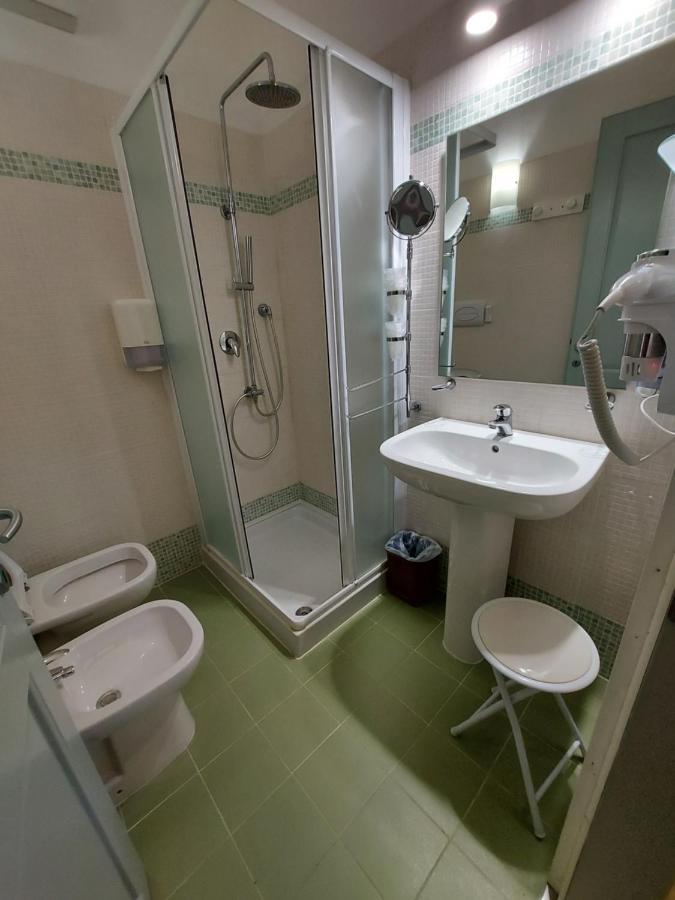 迪塞萨诺德住宿加早餐酒店 代森扎诺-德尔加达 外观 照片